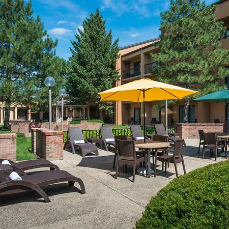 Courtyard Chicago Wood Dale / Itasca