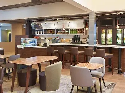 Courtyard Chicago / Itasca 3*