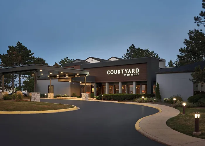 Courtyard Chicago / Itasca Hotel Wood Dale
