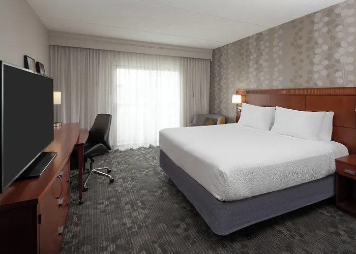 Courtyard Chicago / Itasca 3* Wood Dale