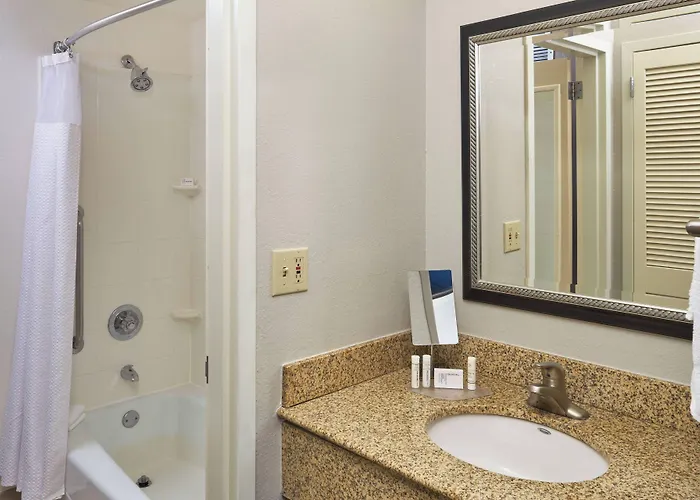 Courtyard Chicago / Itasca 3* Wood Dale